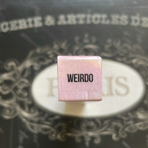 Jeffree Star cosmetics SUPREME GLOSS in the color Weirdo black - Picture 6 of 7